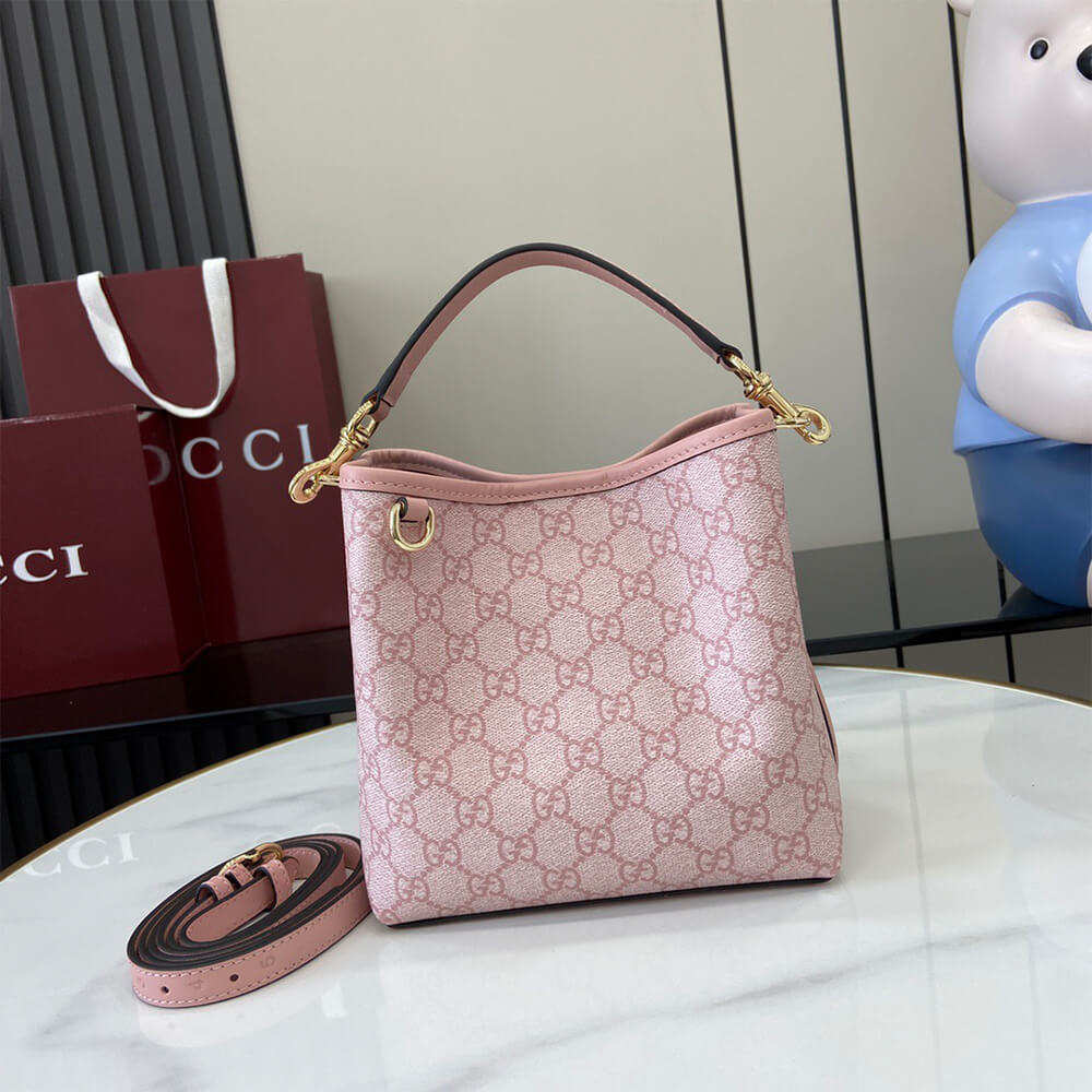 GG Emblem mini bucket bag