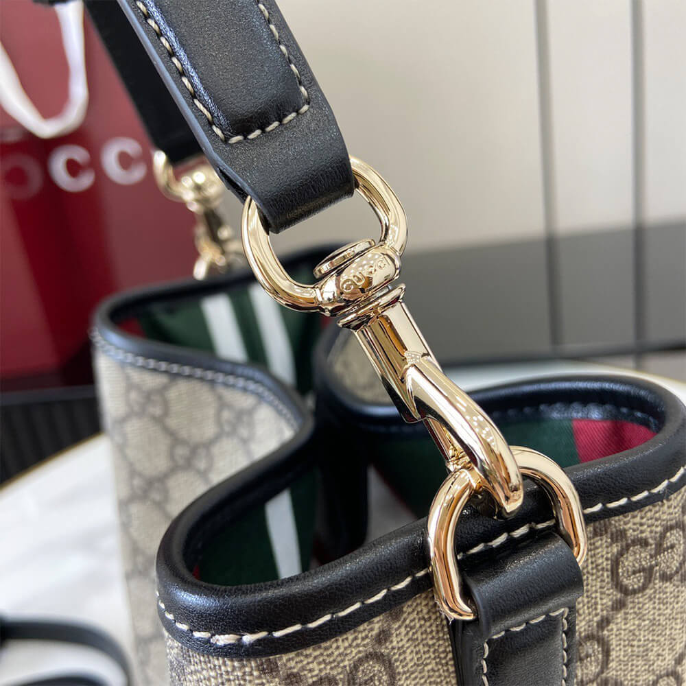 GG Emblem mini bucket bag