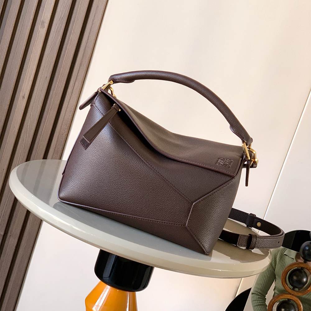 L0ew* Small Puzzle Edge bag in soft grained calfskin(HIGH-END GRADE)